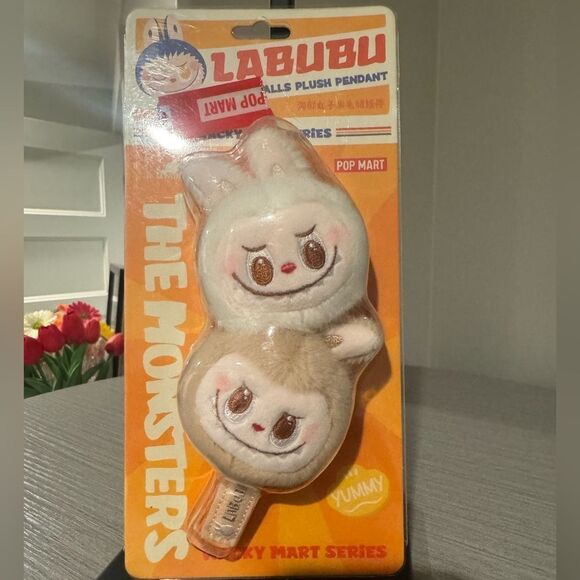 POP MART Accessories - Popmart Labubu - Wacky Mart - Seafood Balls Plush Pendant